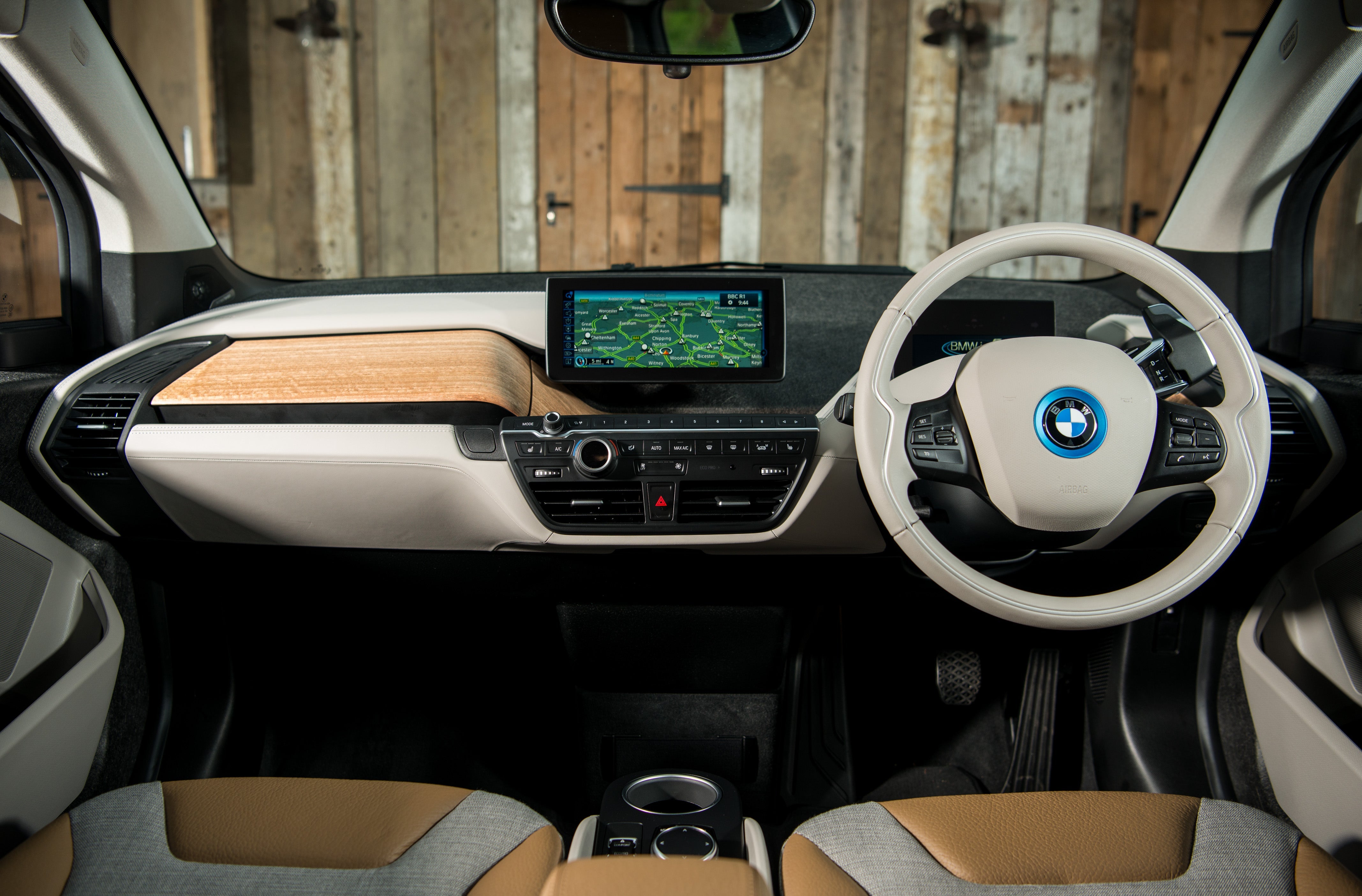 Bmw i3 clearance ratings